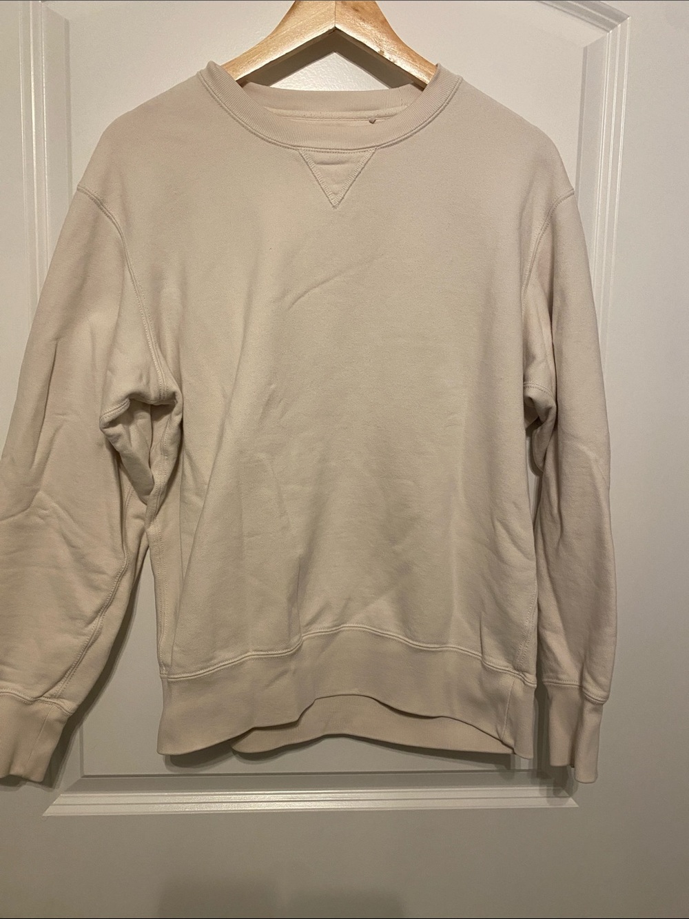 Uniqlo Classic Crewneck Sweater in Light Beige